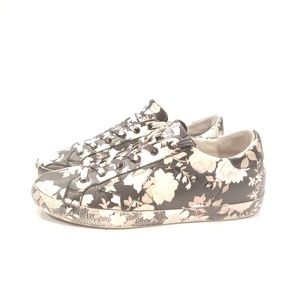 RARE Golden Goose size 39 superstar bloom